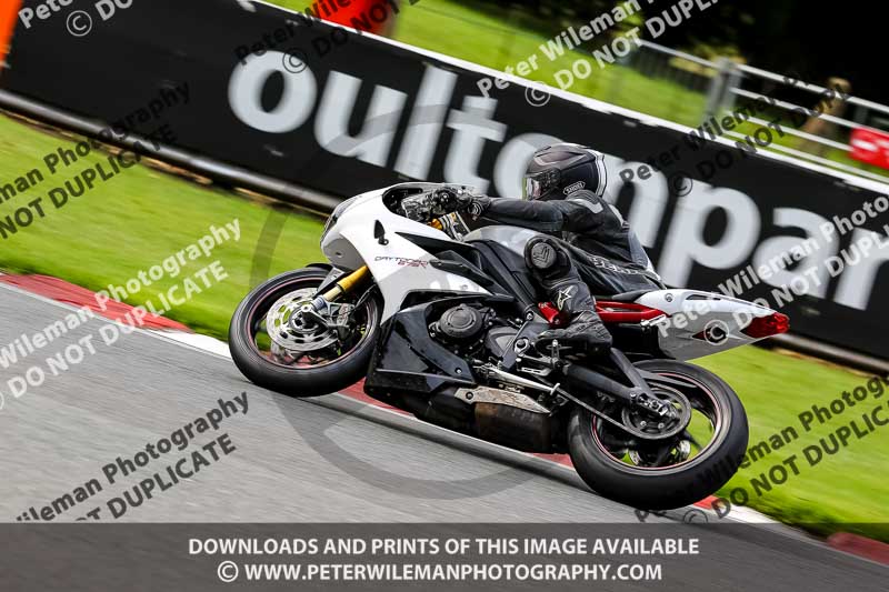 PJM Photography;anglesey;brands hatch;cadwell park;croft;donington park;enduro digital images;event digital images;eventdigitalimages;mallory;no limits;oulton park;peter wileman photography;racing digital images;silverstone;snetterton;trackday digital images;trackday photos;vmcc banbury run;welsh 2 day enduro